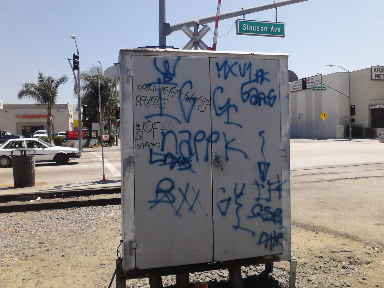 crip gangs graffiti Inglewood Insane gangster crip