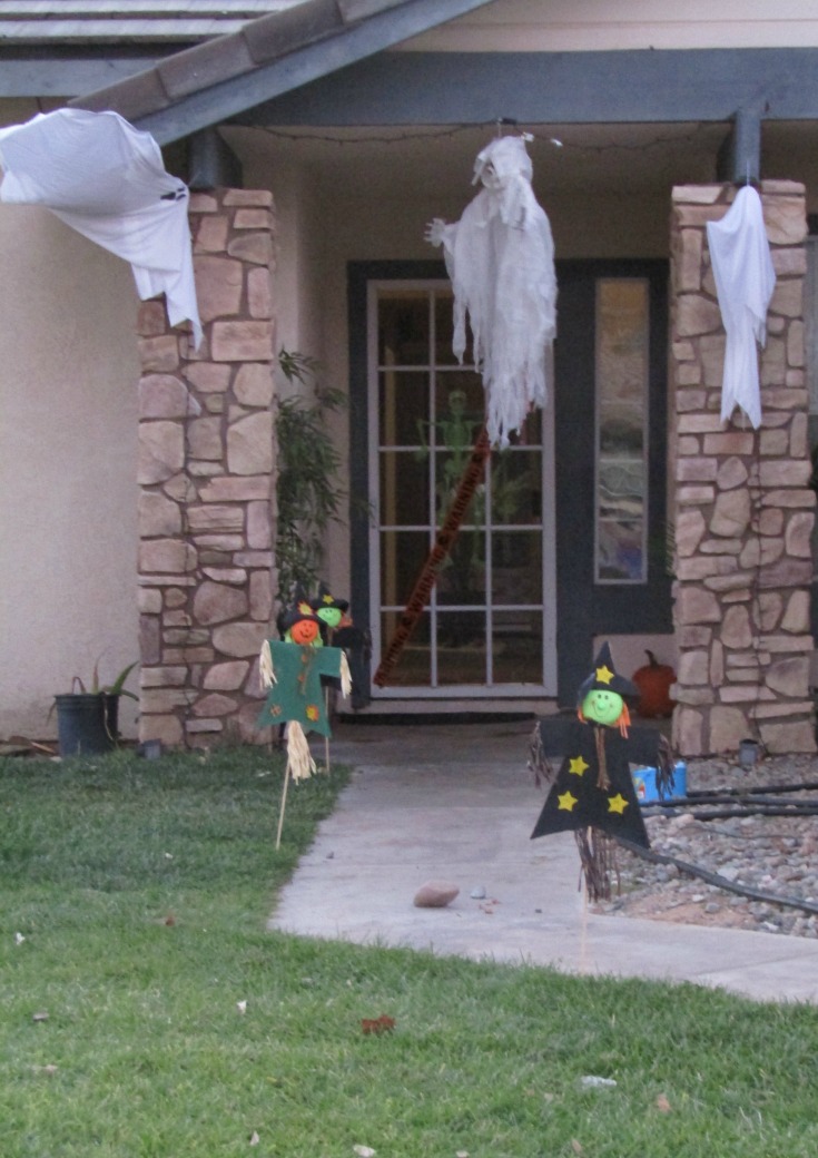 Paso Robles in Photos Ghosts and their Friends Who Lurk to Scare