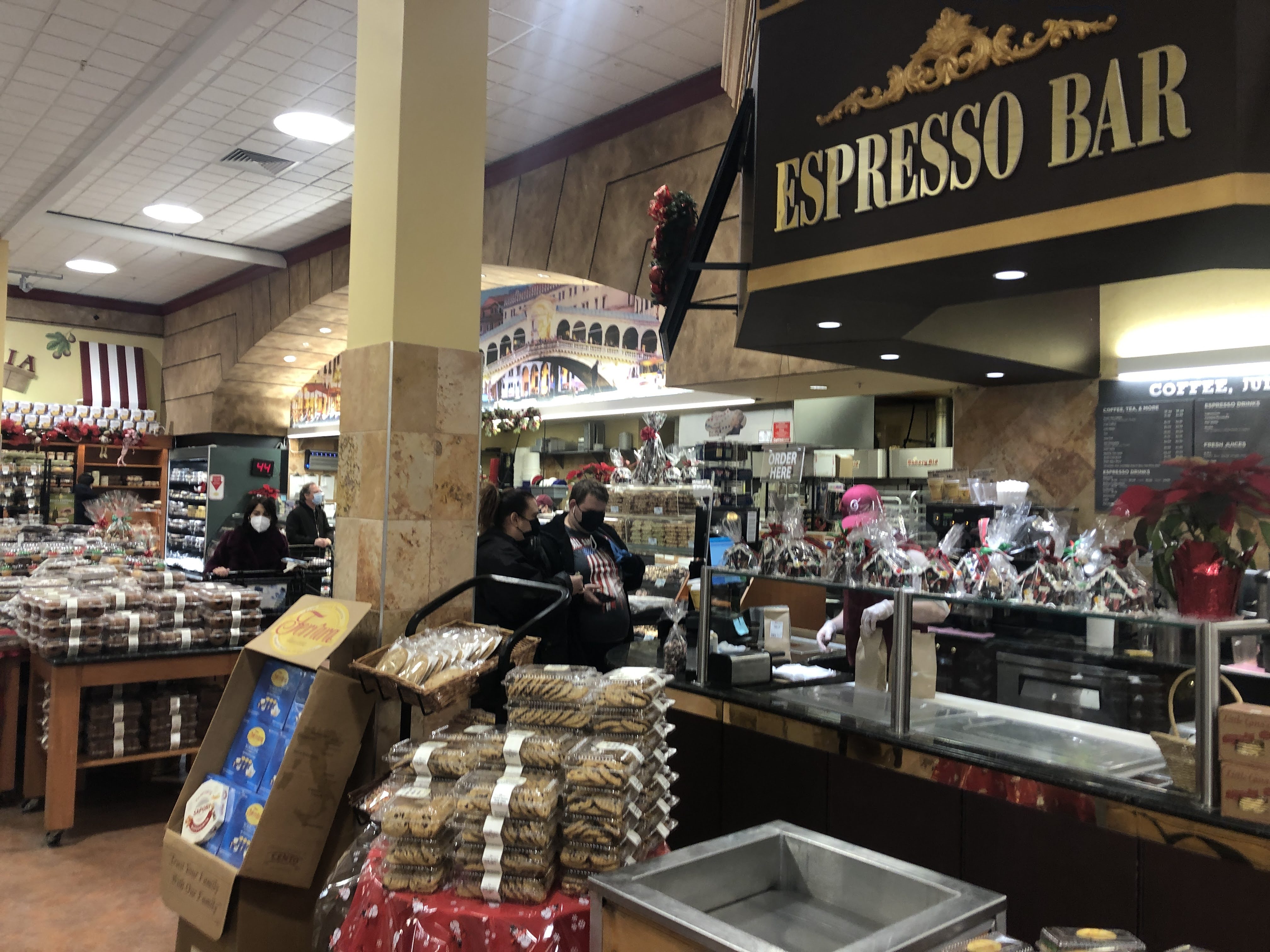 TOUR Uncle Giuseppe's Marketplace Ramsey, NJ