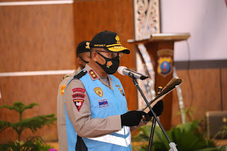 Kapolda Sumut Laksanakan Penandatanganan Pakta Integritas Panitia dan Peserta Seleksi Terpadu Sespimti Polri Dikreg Ke-30 1 IMG 20200908 WA0102