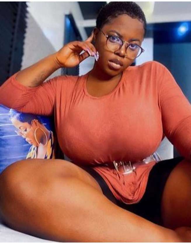 Discover The Reason Why This Curvy Retried Nigerian Blue Film Actress  Stopped Acting â€“ Starghana