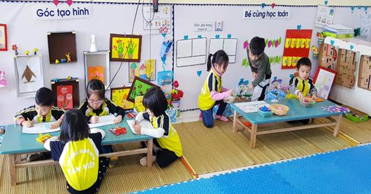 Hoạt động góc hình Trường MN Tản Viên Hoạt động góc hình Trường MN Tản Viên