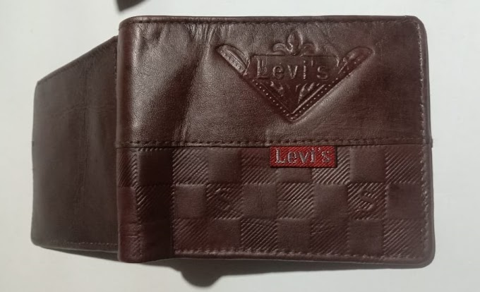 levis leather wallet