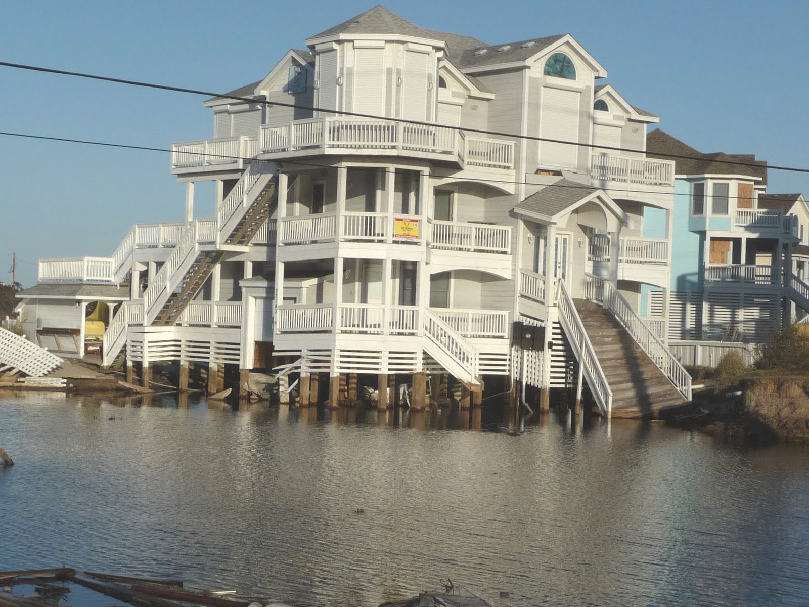 seniors walking across america POST 495 DAY 289 / 32 RODANTHE