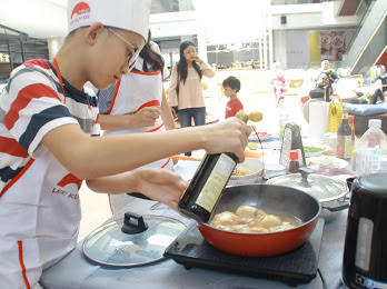 Lee Kum Kee, LKK My Fun Cooking 2017, Desa Home, SK Market, Electrolux, One Space, The Square, One City, cooking competition, Chinese cuisines, oyster sauces