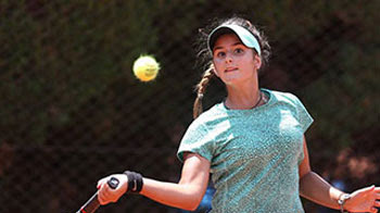 Rossi y Tiscornia participan en torneo profesional femenino de Argentina