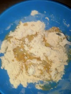 pour-water-gram-flour