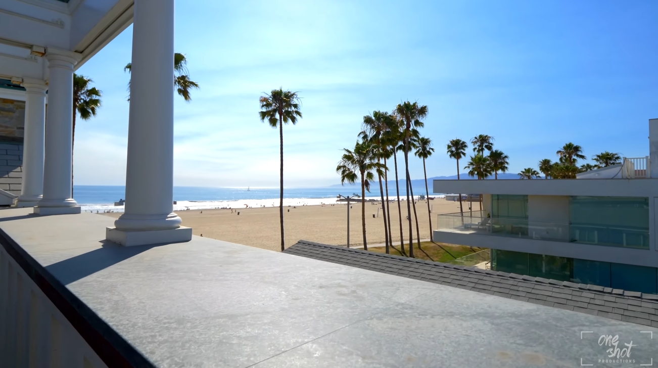 22 Photos vs. Step Inside $10 Million Dollar Beachfront Luxury Home vs. Interior Design Tour