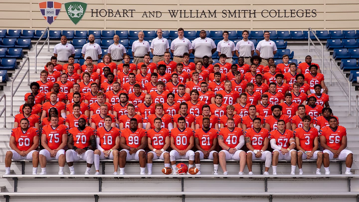 Comin Atcha Hobart College Football Weekly Statesmen Roll Giants, 58