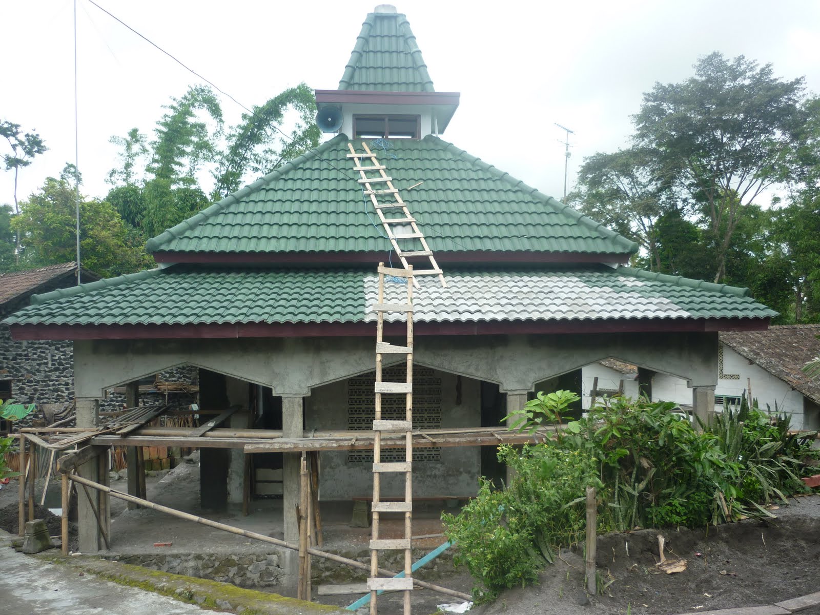 Musholla Al-Muttaqien