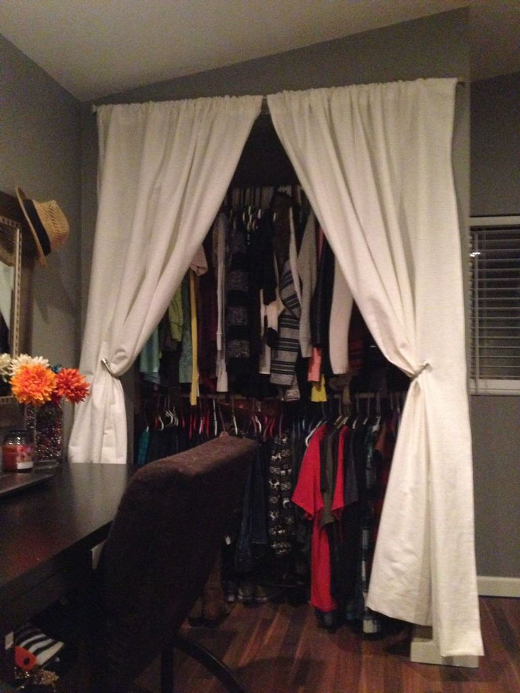 45+ Stylish Diy Closet Door Curtains Ideas