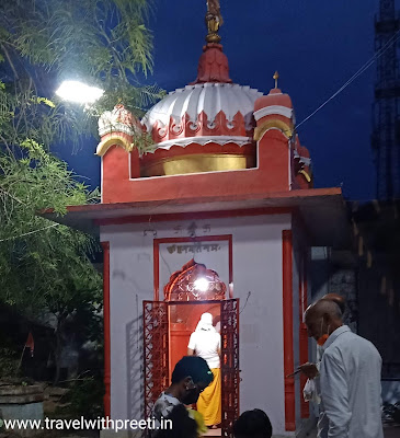 श्री नरसिंह मंदिर नरसिंहपुर  - Shri Narsingh Mandir Narsinghpur