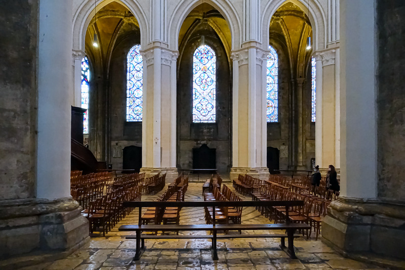 Mettre un cierge  Cathédrale de Chartres
