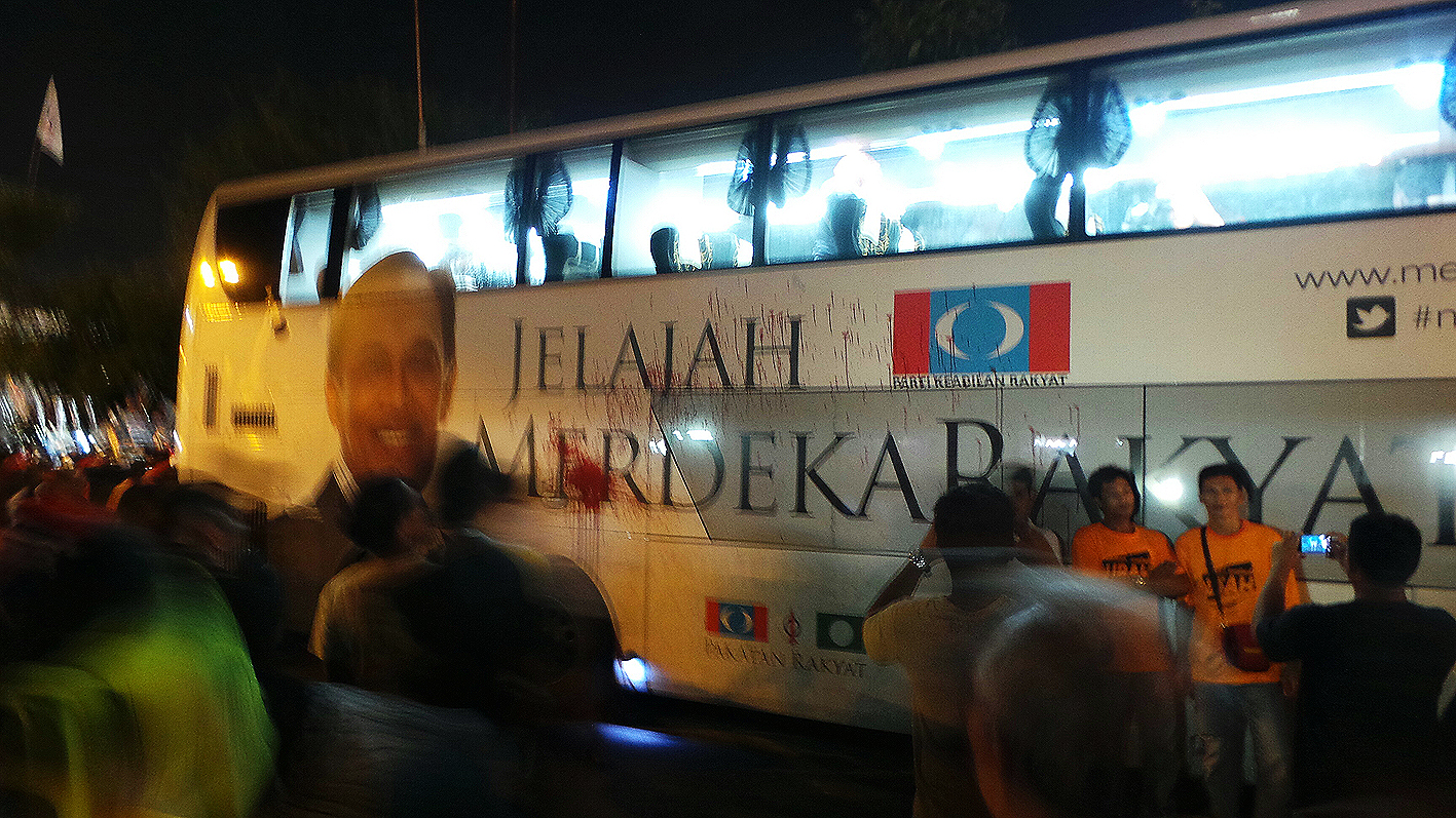 Chua Jui Meng: More than 30,000 at Anwar’s ceramah in Segamat