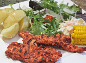 tandoori style chicken breast strip salad with potatoes