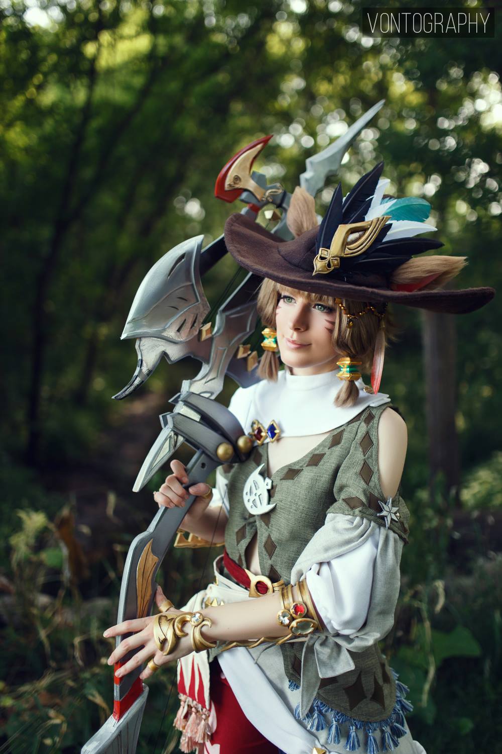 Elarte Cosplay Final Fantasy XIV Miqo'te Bard Cosplay