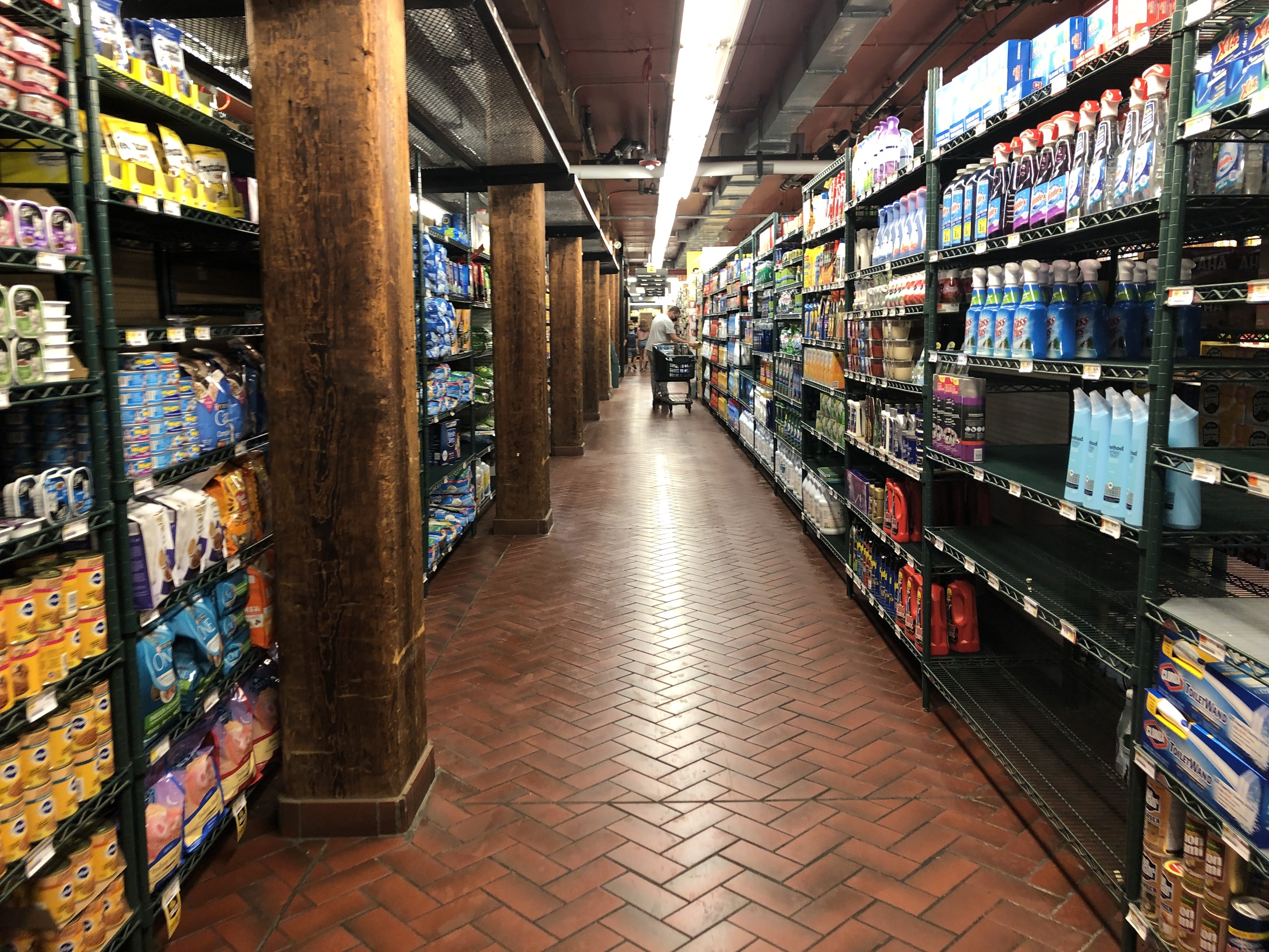 SPECIAL REPORT Food Bazaar Red Hook, Brooklyn, NY