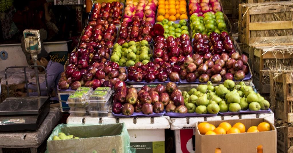 Mumbai Daily Fresh fruits