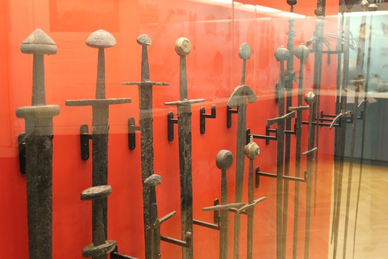 Ide Populer Medieval Weapon Museum, Bambu Runcing