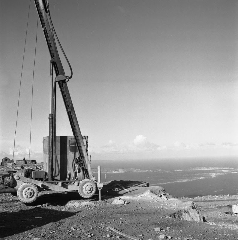 BGS Geoheritage images from the collections Penmaenmawr Mountain Top