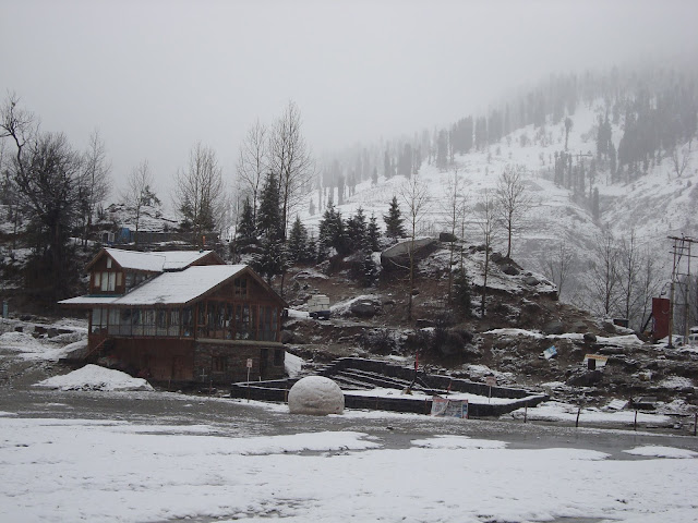 Manali - Manali is a tinsel town in the state of Himachal Pradesh. Situated at an elevation of 2050 m it is revered as paradise for backpackers and honeymooners. It is around 536 km from Delhi.