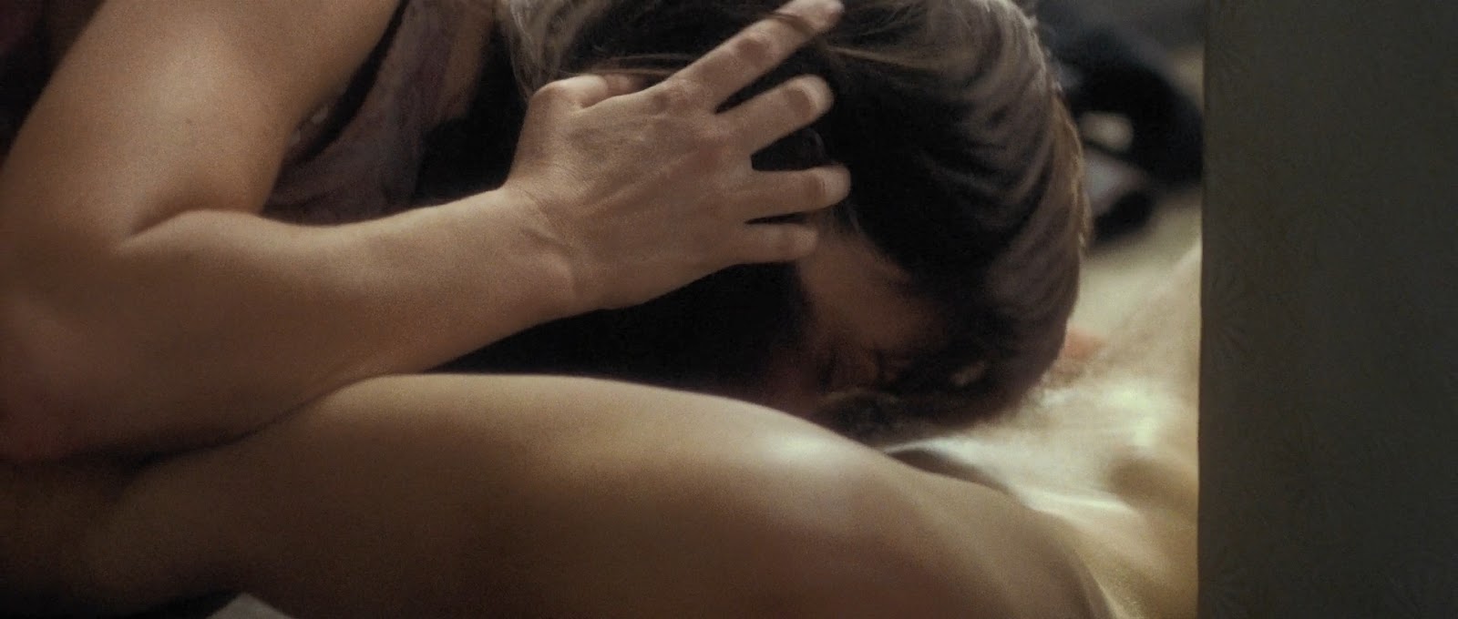 Mark Rylance in Intimacy (6) .