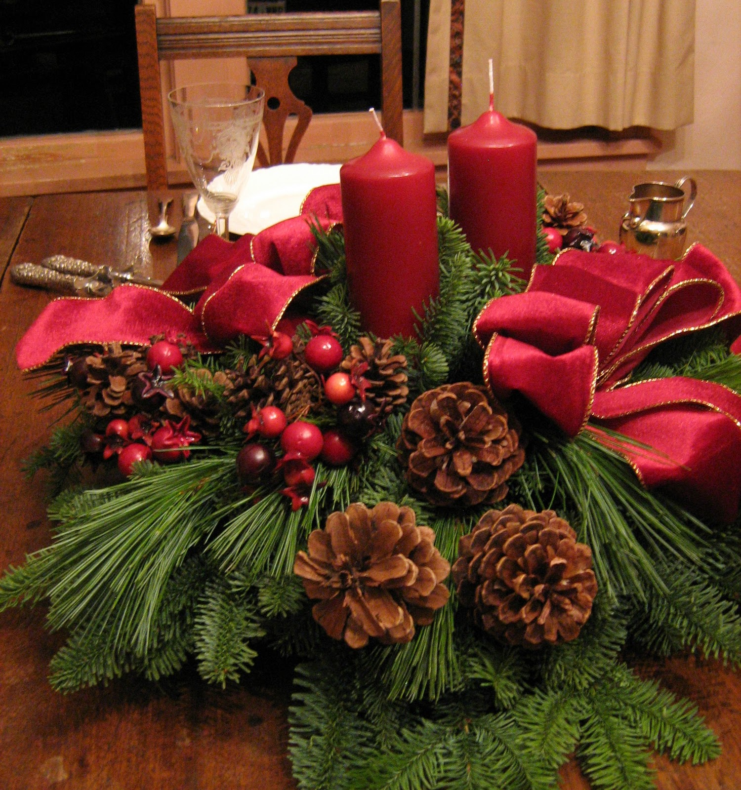 C.B.I.D. HOME DECOR and DESIGN: CHRISTMAS: THE WARMTH OF RED