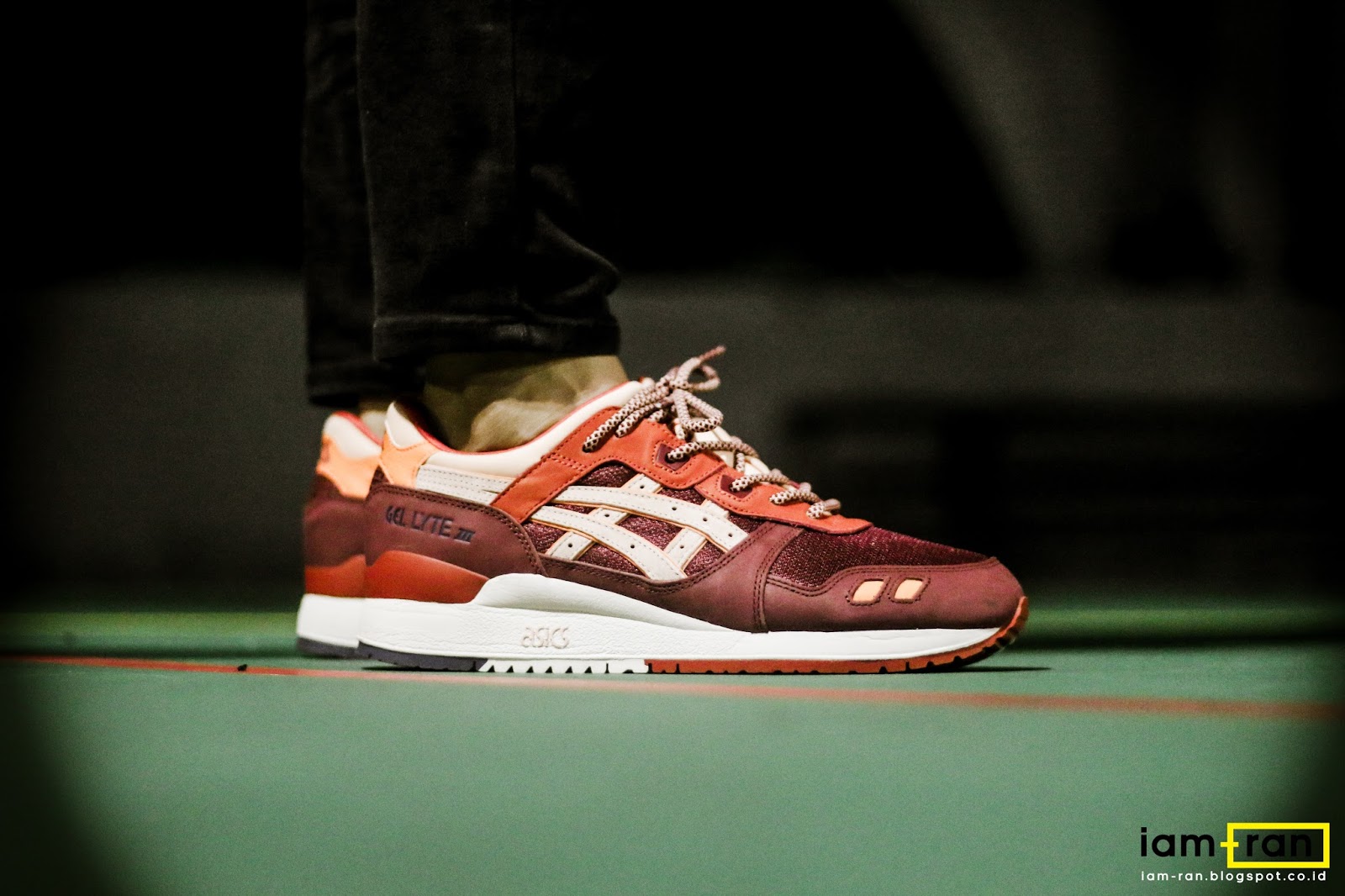 asics gel lyte iii volcano