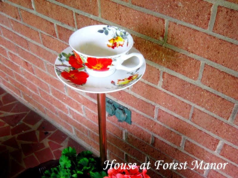 House at Forest Manor: Making A Pretty Bird Feeder