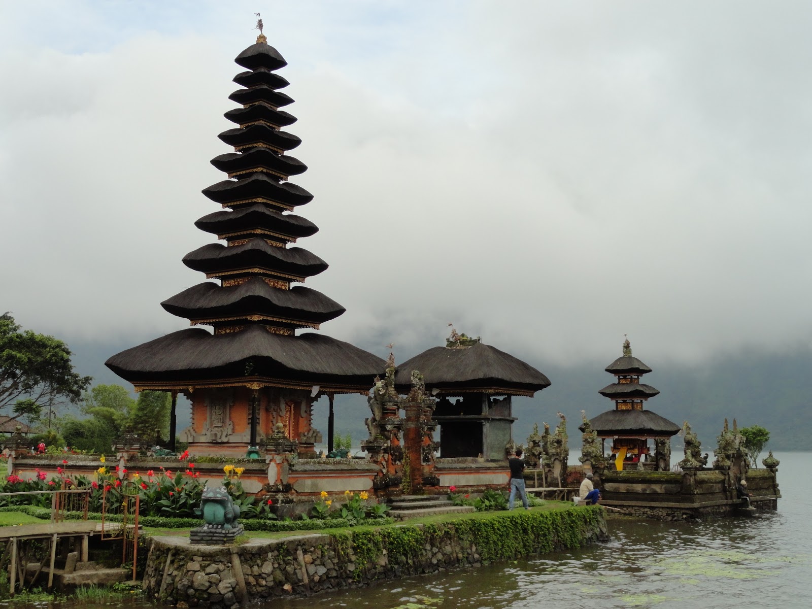 So far away... Somewhere: Bali - Ubud / Lombok - Gili Air