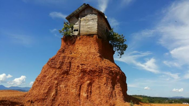 Ada yang Unik Dengan Rumah yang Satu Ini, Banyak Orang Menyebutnya Rumah Jomblo, Apa Alasannya? Ada yang Unik Dengan Rumah yang Satu Ini, Banyak Orang Menyebutnya Rumah Jomblo, Apa Alasannya?