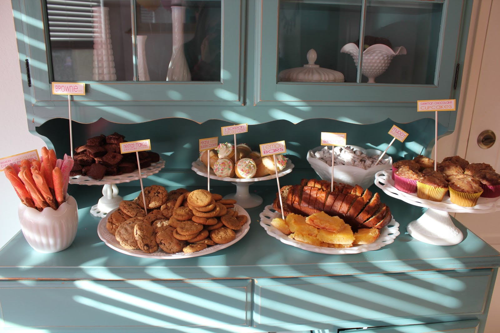 When She Sleeps: Happy 1st Birthday Kinley- Pinterest inspired Birthday!