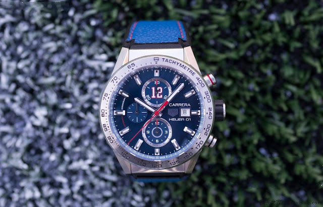 What watch does Tom Brady wore? Tag Heuer Carrera Heuer 01 Chronograph Watch Replica