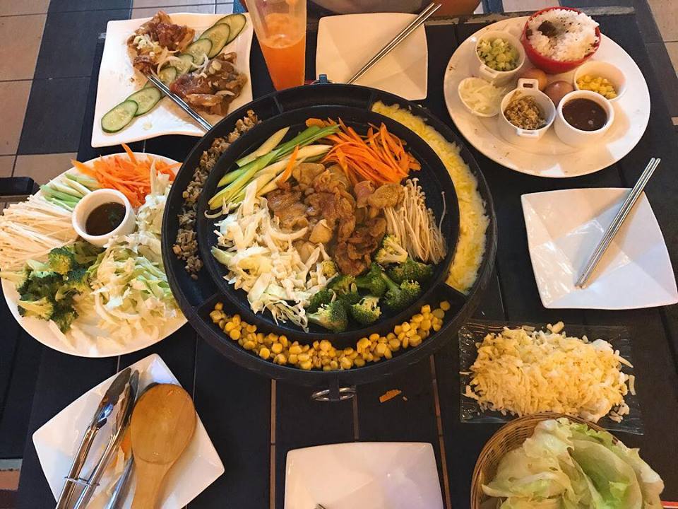 Korean cheesy BBQ Pot in Marina Triple Twenty Sport Bistro Miri Miri Food Sharing