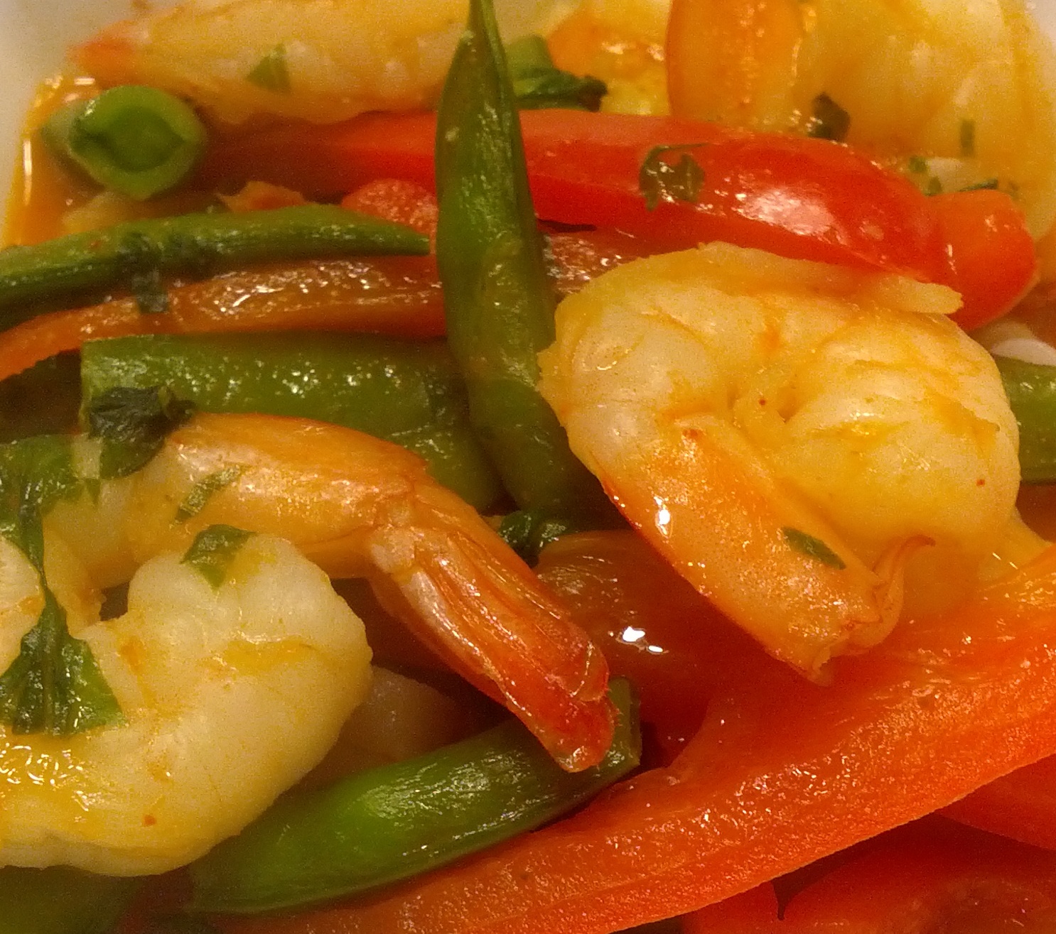 Yipson Foods Recipes and Blog Red Curry Shrimp over Rice Noodles
