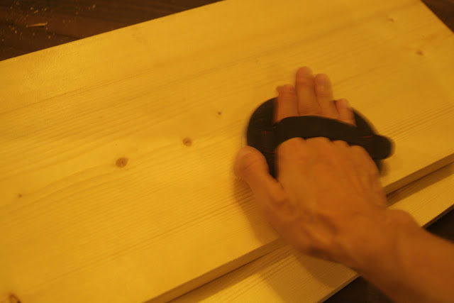 ウォールシェルフの棚板を加工03