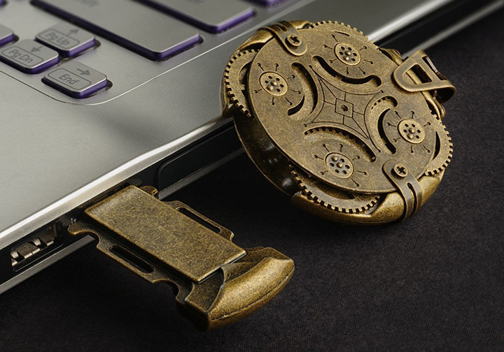 USB flash Drive with Mechanical Combination Lock Spicytec