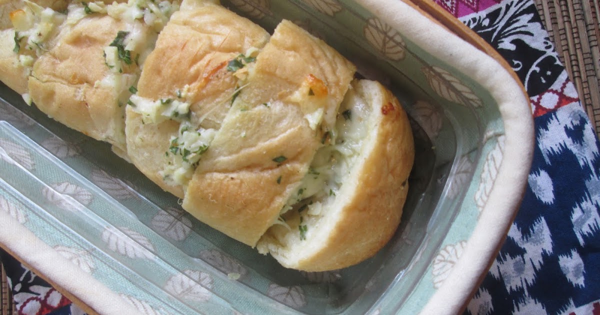 Stirring the Pot Nigella's Mozzarella Garlic Bread