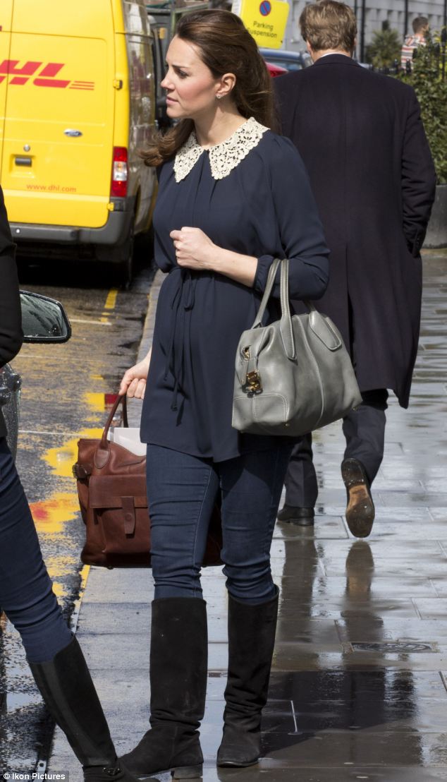 Strictly Kate (Catherine The Duchess of Cambridge) Kate is Spotted