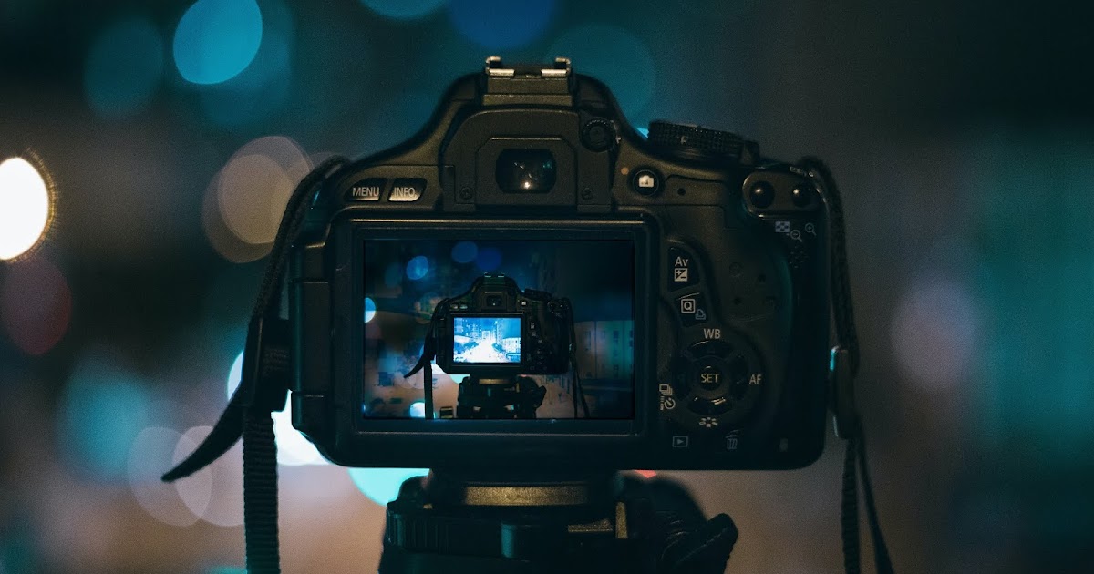 PHOTOGRAPHY Best Cameras for Blogging and Vlogging in 2020