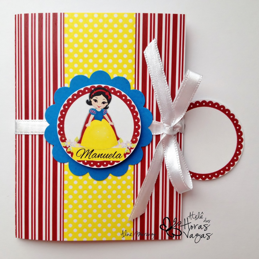 convite artesanal aniversário infantil princesa disney branca de neve vermelho amarelo azul menina