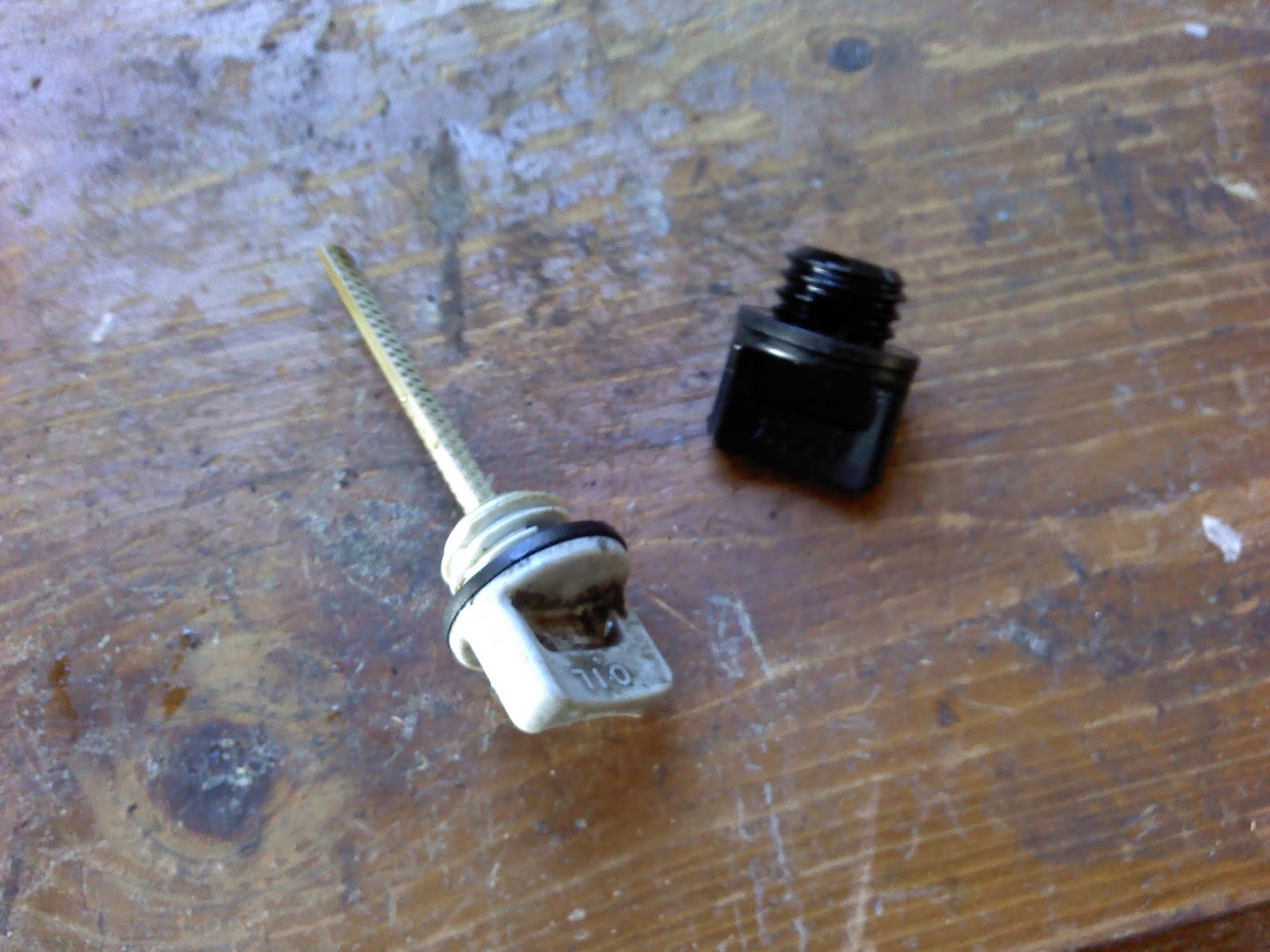 Bill in Tahoe: The Honda Snowblower- oil change - 2 of 2