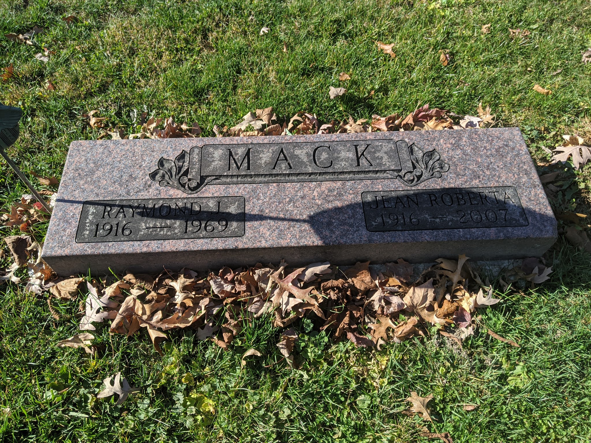 Travels of a Hobgoblin Taphophile Ray Mack (Baseball) Oakwood Cemetery