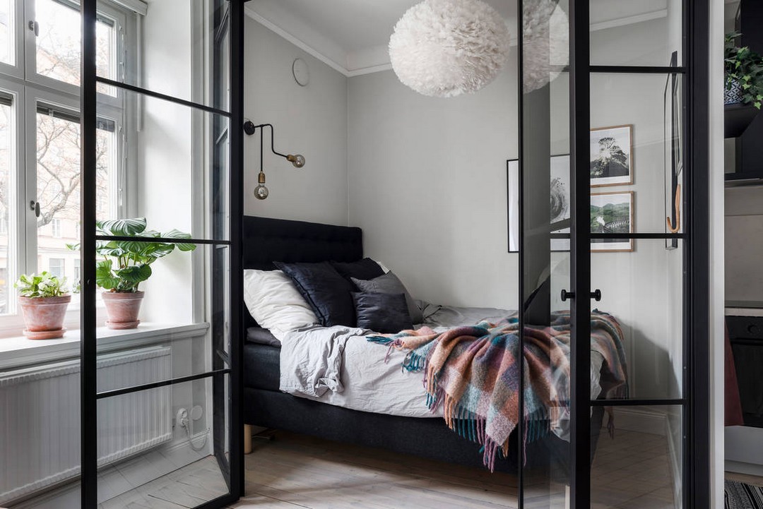 UNE VERRIÈRE DÉPORTÉE