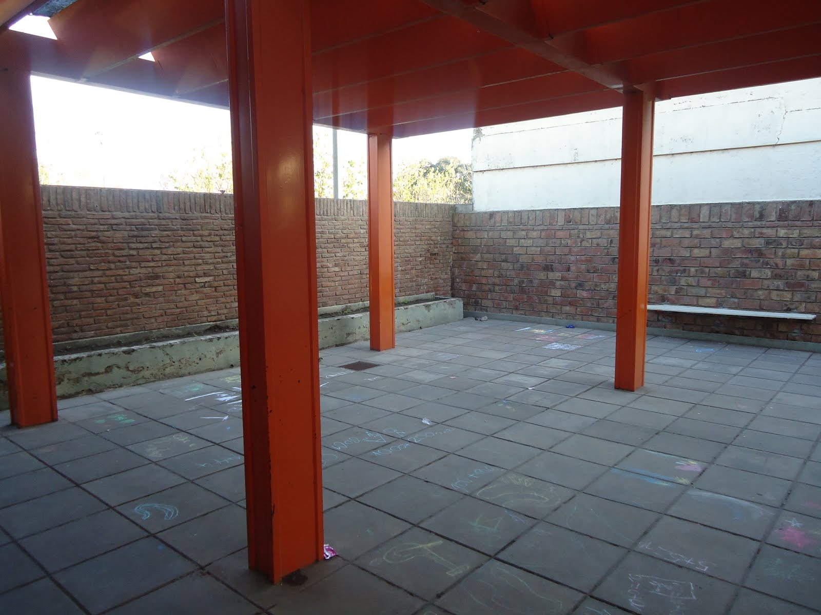 Escuela Mitre, la más querida...: Patio de juegos para Primer grado