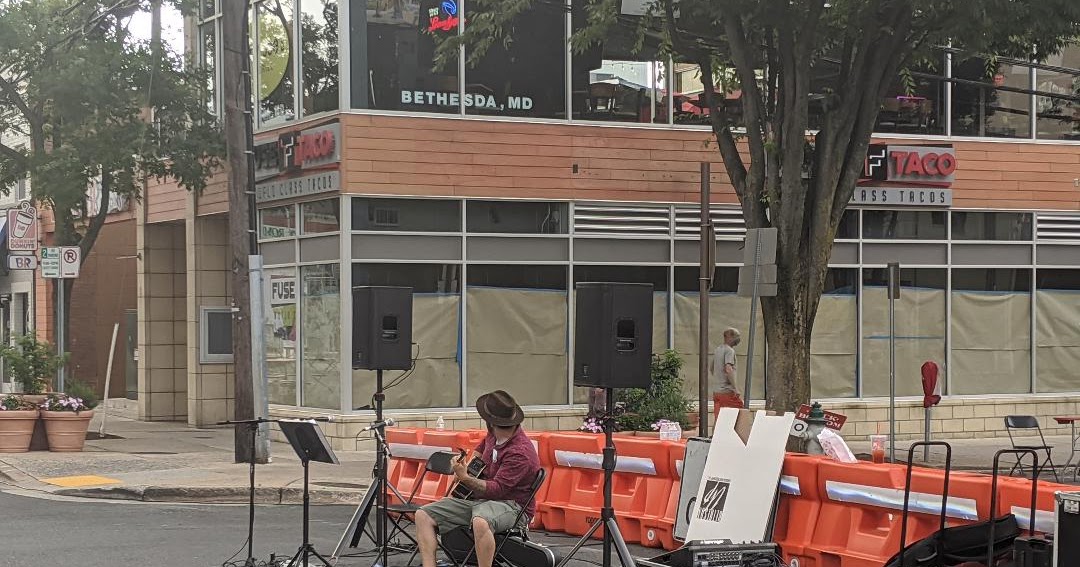 Robert Dyer Bethesda Row Live music at the Bethesda Streetery