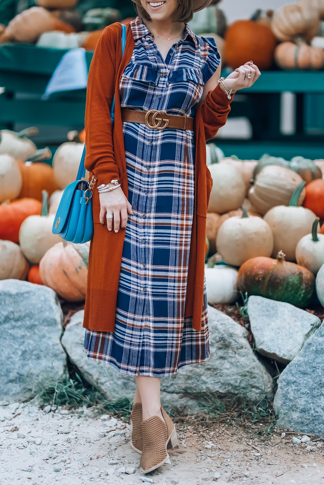 Roadside Pumpkin Stand in Highlands + Under $30 Plaid Flannel Midi Dress - Something Delightful Blog #targetstyle #fallstyle #affordablefashion