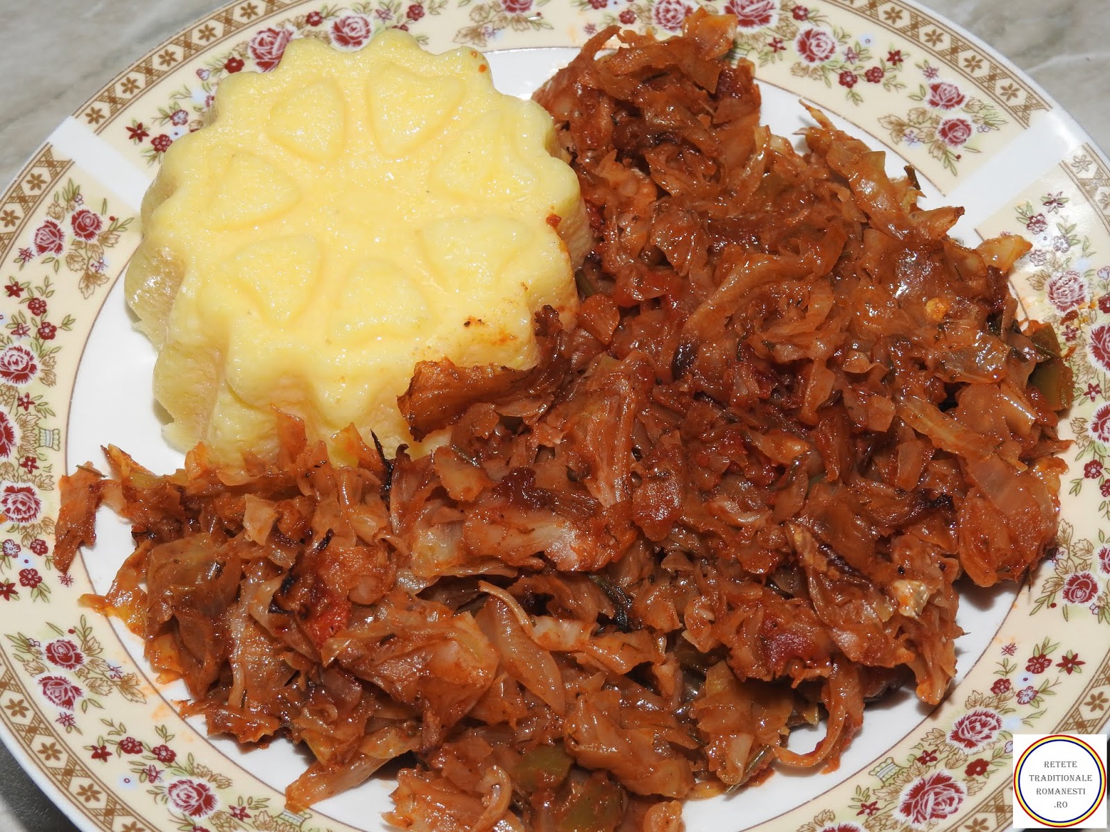 Varza dulce de post reteta Retetetraditionaleromanesti.ro