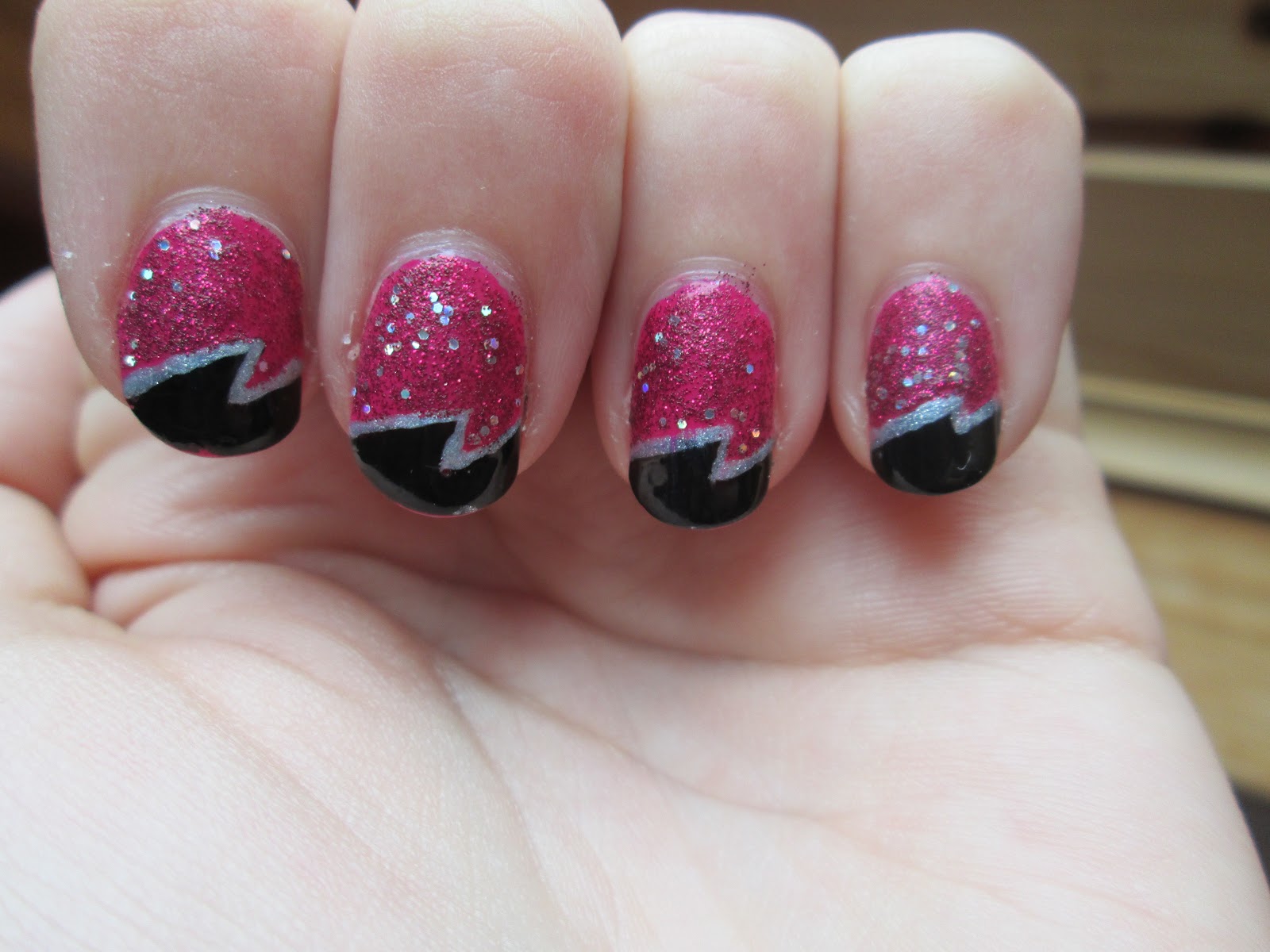 PiggieLuv Gymnastic nail art