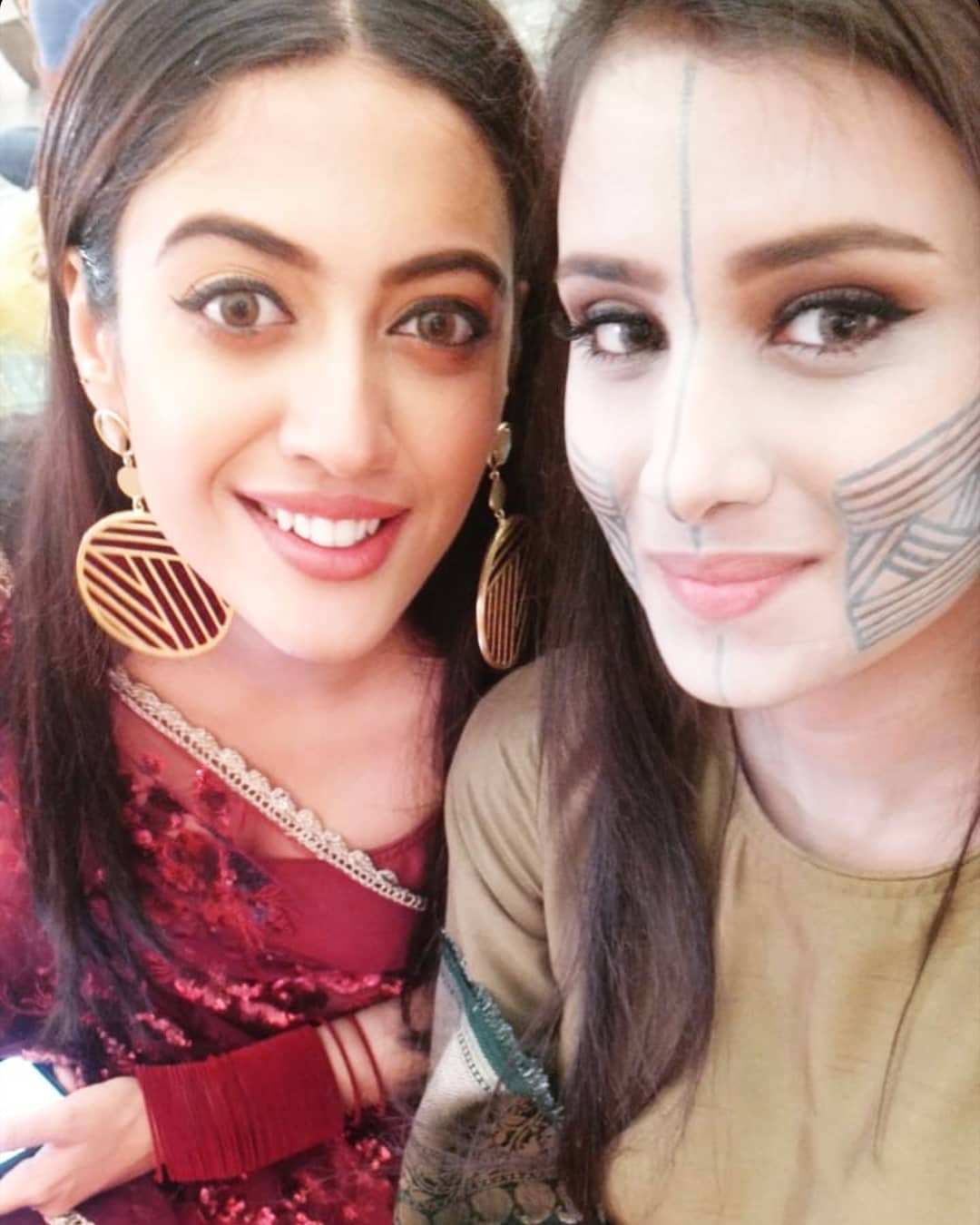 Yeh Jadu Hai Jinn Ka 27th November 2019 Written Episode Update - Soap Fics